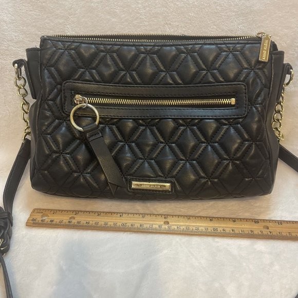 Classic Anne Klein Handbag Quilted‎ Black With Gold Hardware - Picture 8 of 12